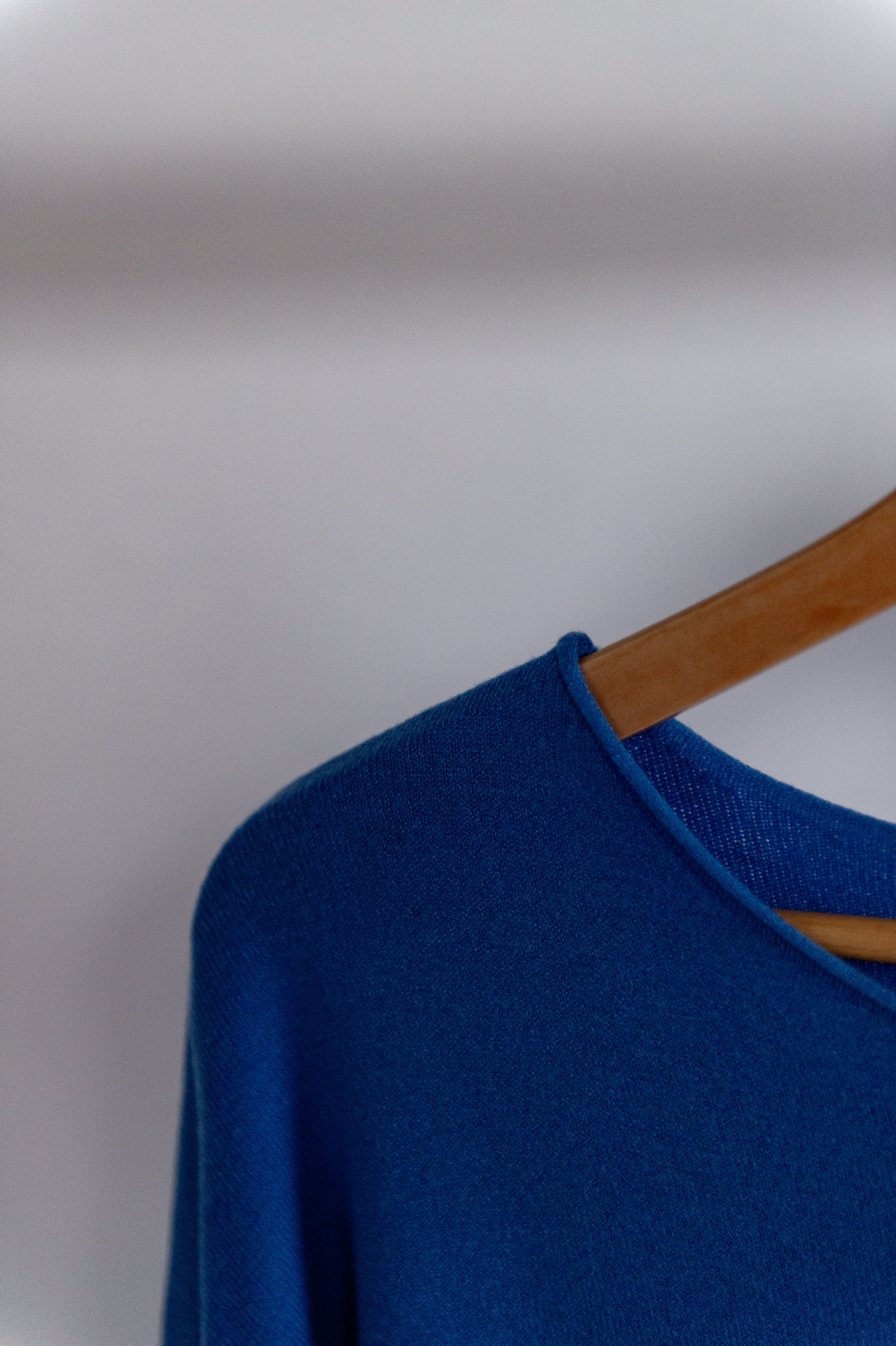 Winter: Dunne trui ronde hals Kobaltblauw One size