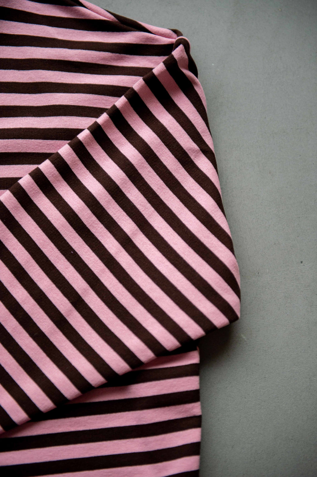 Herfst: Longsleeve streep bruin/ roze